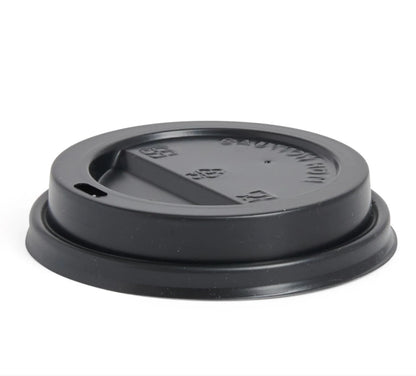 8oz Black & White Plastic Sip Lids (Pack of 500)
